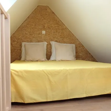 Berylune Guest house *
